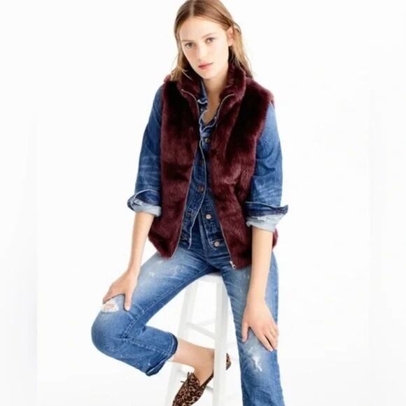 J.Crew Faux Fur Vest Burgundy Red Full Zip Size Small Fall Winter Style - Picture 1 of 6